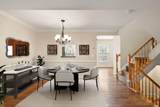 917 Rolfe Place - Photo 3
