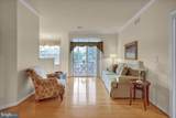 1010 Crest Way - Photo 11