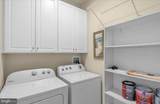 1010 Crest Way - Photo 31