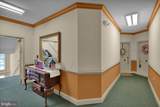 1010 Crest Way - Photo 5
