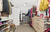 210 Queen Street - Photo 24
