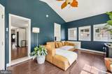 335 Beach Avenue - Photo 16