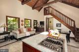 8107 Vista Point Lane - Photo 49