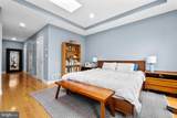 2136 Carpenter Street - Photo 17