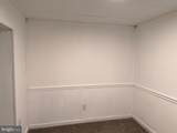 24 Carpenter - Photo 15