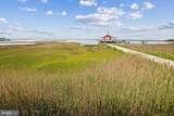 105 56TH - Photo 20