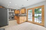 3128 Wayne Road - Photo 2