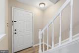31 Essex Square - Photo 12