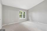 31 Essex Square - Photo 16