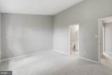 31 Essex Square - Photo 17