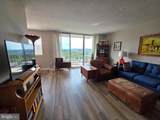 2059 Huntington Avenue - Photo 3