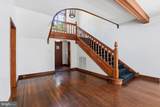 7 Windsor Avenue - Photo 14
