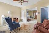 7186 Montague Street - Photo 9