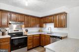 5835 Rock Forest Court - Photo 15
