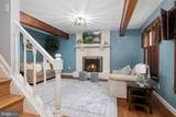 301 Whispering Oaks Lane - Photo 8