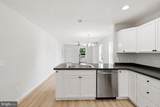 12 Market Lane - Photo 6