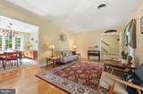 7918 Runnymeade Drive - Photo 10