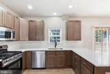 33 Hopkins Street - Photo 11