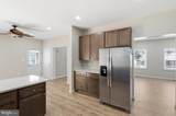 33 Hopkins Street - Photo 15