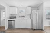 13 Midway Avenue - Photo 15