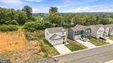 462 Ludgate Manor - Photo 47
