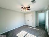 62 Richard - Photo 53