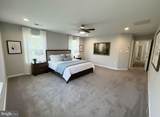 62 Richard - Photo 84