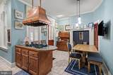 560 Hanover Street - Photo 8