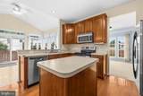 6145 Waverly Way - Photo 15