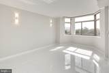 7111 Woodmont Avenue - Photo 15