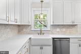 408 Riverside Drive - Photo 16