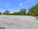 945 7TH Street - Photo 1
