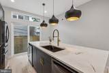 1534 Lambert Street - Photo 9