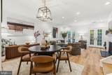 1614 Beekman Place - Photo 1