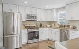 4632 Howe Avenue - Photo 5