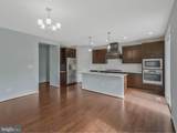 124 Regents - Photo 14