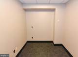606 Baltimore Avenue - Photo 52