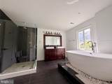 3237 Sleepy Hollow Road - Photo 19