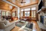 6 Walton Way - Photo 3