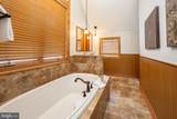 6 Walton Way - Photo 33