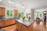 232 Vincent Road - Photo 11