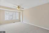 9807 Sailfish Terrace - Photo 20