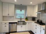 7705 Carrleigh Parkway - Photo 11