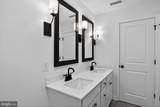 306 Clement Loop - Photo 12
