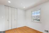 4904 Chanticleer Avenue - Photo 18