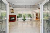 214 Liebig Street - Photo 3