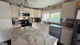 903 York Street - Photo 12