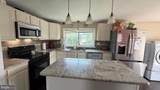 903 York Street - Photo 14