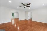 8253 Honeysuckle Road - Photo 18