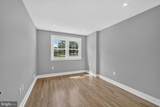 1915 Shannon Court - Photo 29